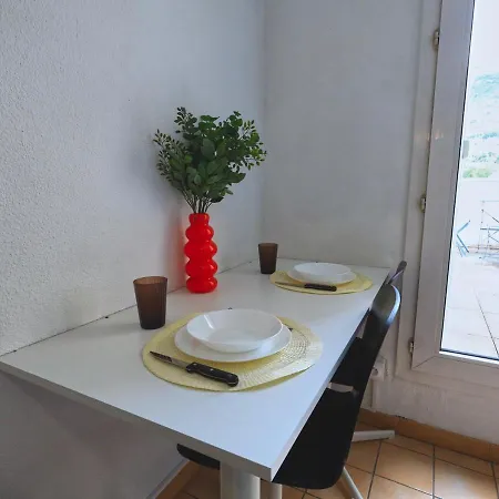 Studio Arago, Terrasse Et Parking Prive, Proche Gare * גרנובל